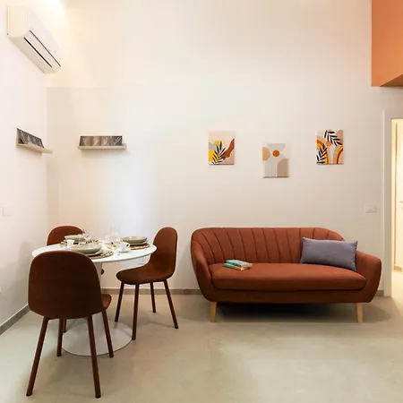 Apartament Eja Domus Catalani - Elegant In